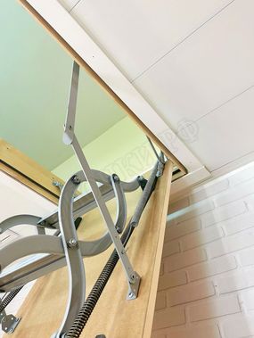 Чердачная лестница Fakro LST Lite 600*1000*3000 Чердачная лестница Fakro LST Lite 600*1000*3000