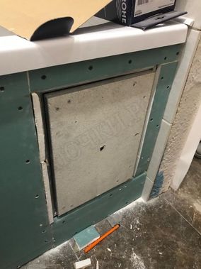 Люк под плитку Нажимной Секрет-Лайт 200*550 Люк под плитку Нажимной Секрет-Лайт 200*550